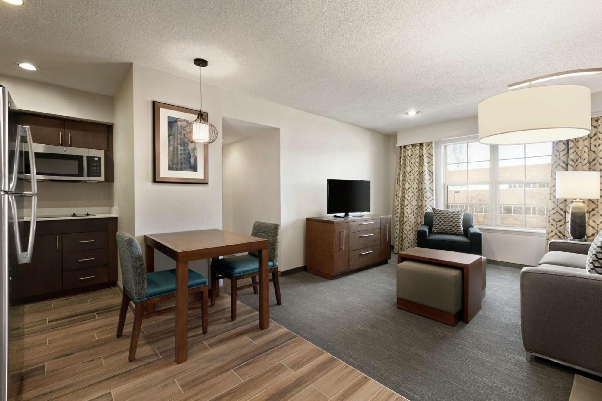 Homewood Suites By Hilton Kansas City Airport Kültér fotó